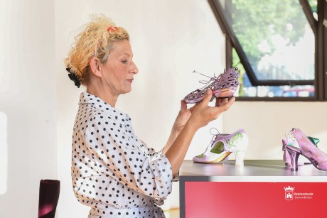 Kati és az ő cipőszámítása - kihagyhatatlan kiállítás nyílt pénteken