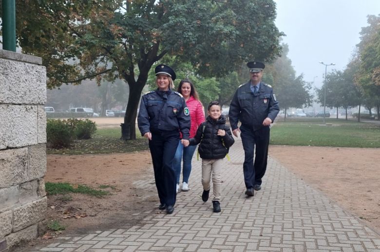 Újab születésnapi kívánságot teljesítettek a Fejér megyei rendőrök