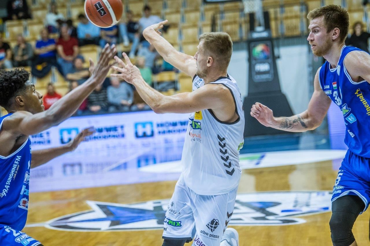 Huszonhárommal vezetett szünetben, mégis kikapott Pécsen az Alba