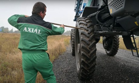 Tiszta kerék rendes gazda - a biztonságos közlekedést veszélyezteti a sáros burkolat