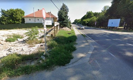 Sávszűkítés és lezárt járdaszakasz október 22-ig a déli összekötő út építése miatt