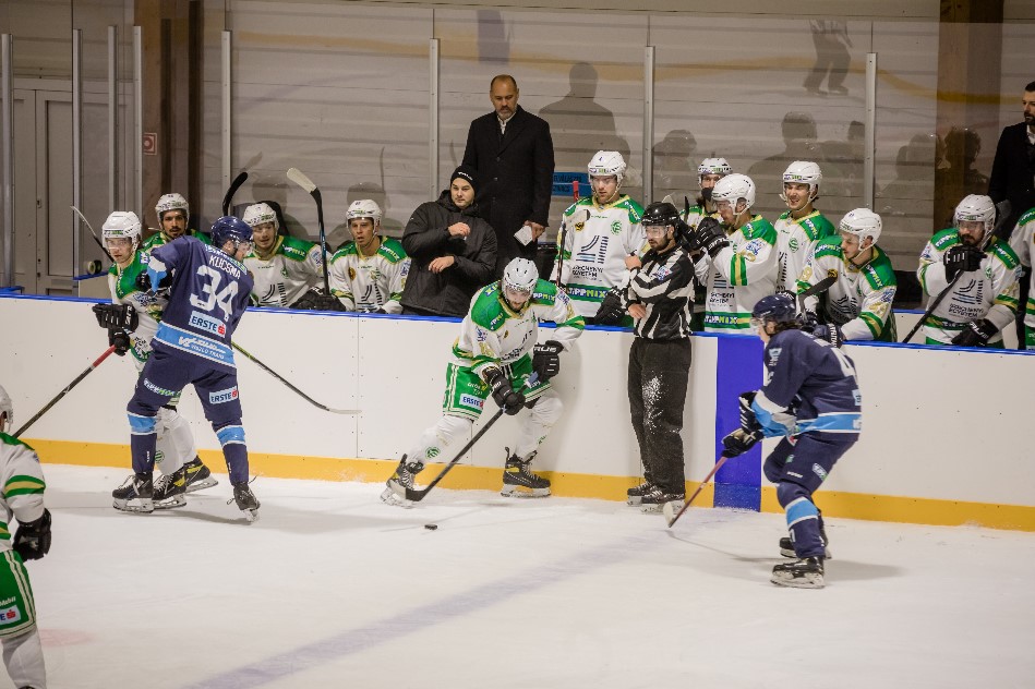 Jégkorong: a Titánok nem várt nagy arányú veresége a Győr ellen