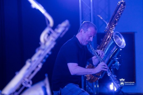 Mats Gustafsson a free zenéről, a lokális és a globális hülyeségről