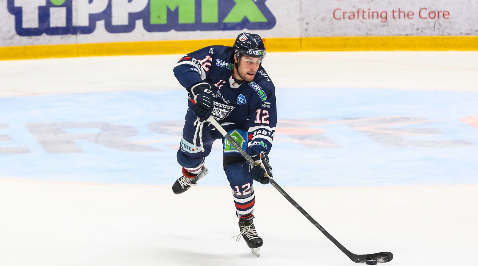 Hosszabbításban kapott ki a címvédőtől a Volán az ICEHL-ben