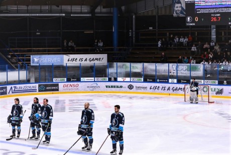 Jégkorong: helytálltak a  Titánok, de érvényesült a papírforma, nyert a Csíkszereda