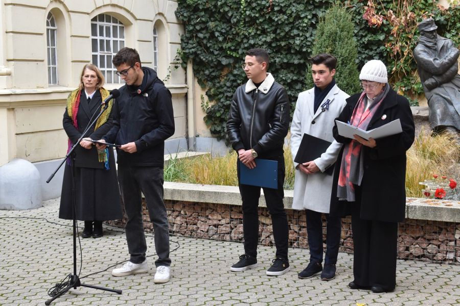 A Nagy Háború befejezésére, a harcok fehérvári halottaira is emlékeztek