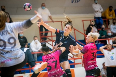 Kézilabda: biztos győzelmet adott ki a kezéből az Alba Fehérvár KC női kézilabdacsapata