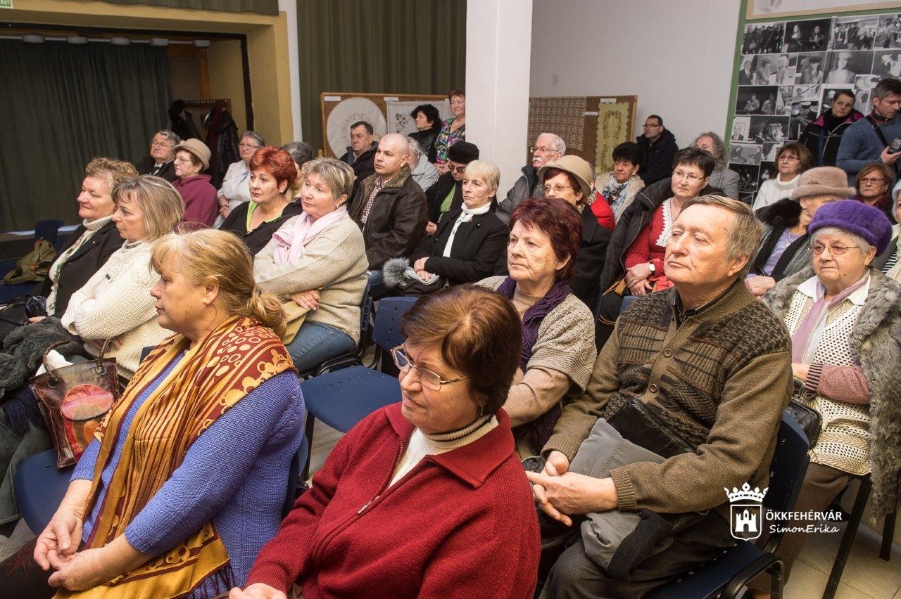 7500 forintra emelik jövőre a 65 év feletti fehérváriak egyszeri juttatását