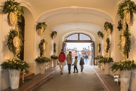 December 22-ig, jövő szerdáig tart nyitva a Püspökség Adventi Udvara