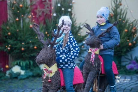 Szerdán zár a Püspöki palota Adventi udvara