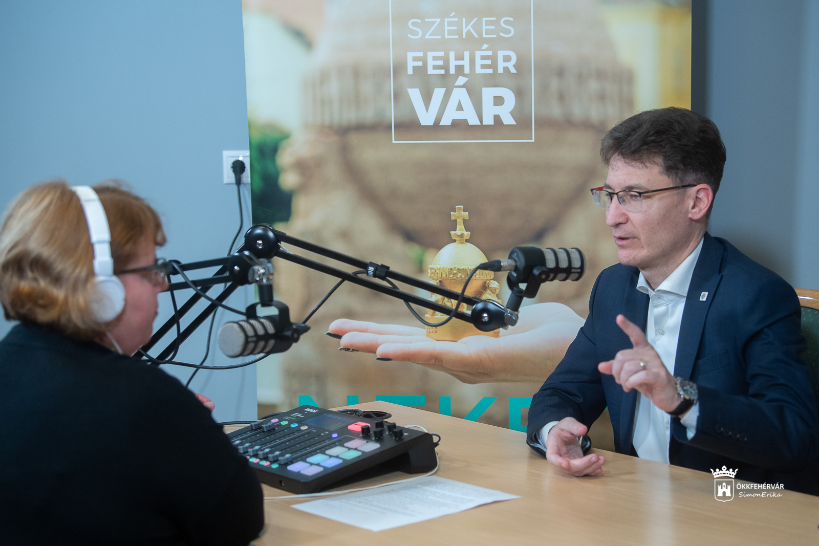 Beszélgessünk Fehérvárról! - az ÖKK Podcast vendége volt Cser-Palkovics András polgármester