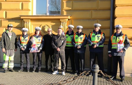 A megye rendőreit díjazta Székesfehérváron a Magyar Autóklub