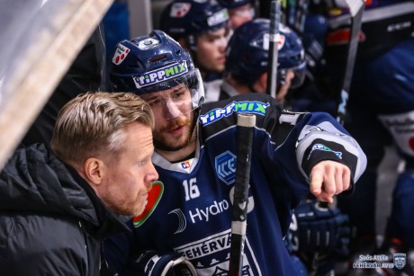 Jégkorong: váratlan vereség a kétnapja simán vert Innsbrucktól