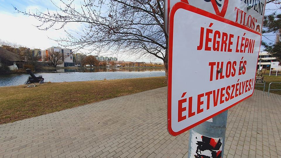 Életveszélyes még a fehérvári tavak jegére is rálépni