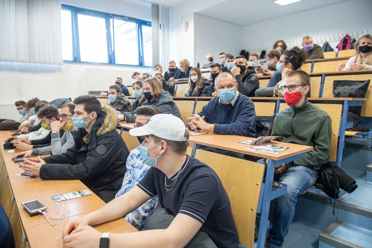 Nyílt napot tartottak az Óbudai Egyetem Alba Regia Műszaki Karán