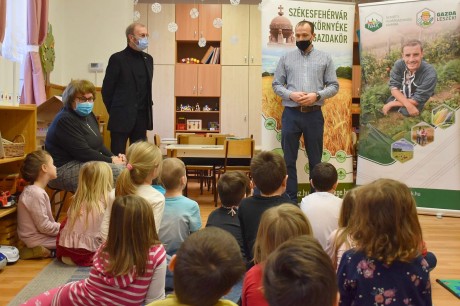 A Szivárvány Óvodába érkezett az Agrárkamara „Gazda leszek” programja