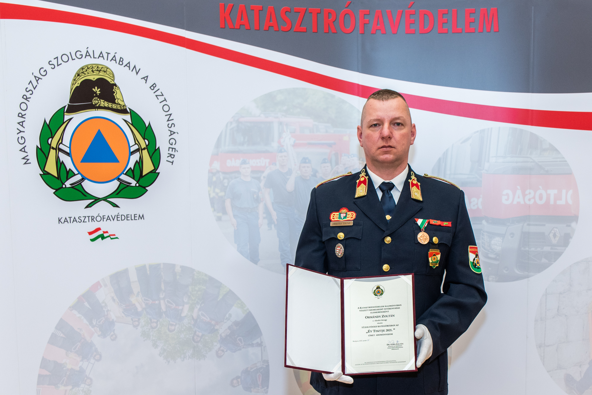 Fehérvári tűzoltó az Év tisztje - Ormándy Zoltán tűzoltó őrnagyot díjazták