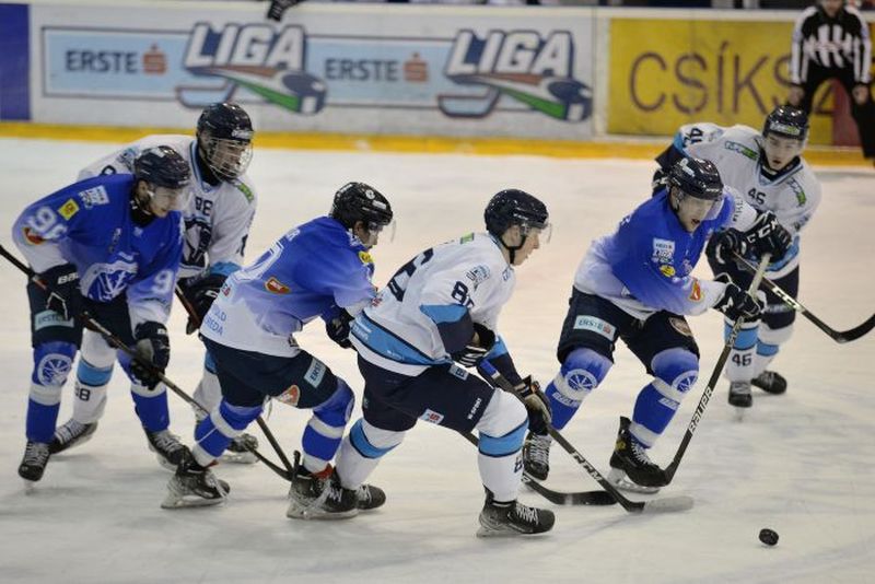 Jégkorong: a Fehérvári Titánok csapat legyőzte a listavezető Csíkszeredát!
