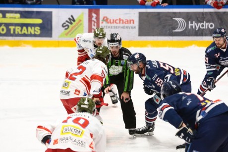 Jégkorong: a Bolzano csapata ellen is nyerni tudott a Hydro Fehérvár AV19