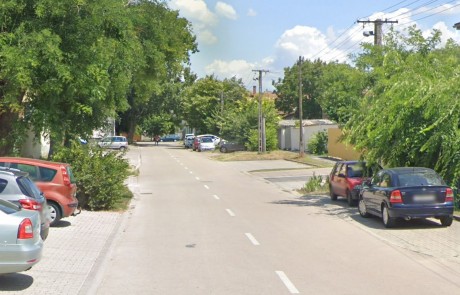 Távhővezeték építés miatt ideiglenesen egyirányú lesz a Fürdő utca