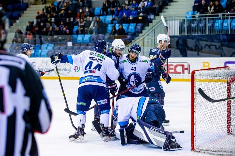 Jégkorong: a Fehérvári Titánok újabb bravúrral búcsúztak az alapszakasztól!