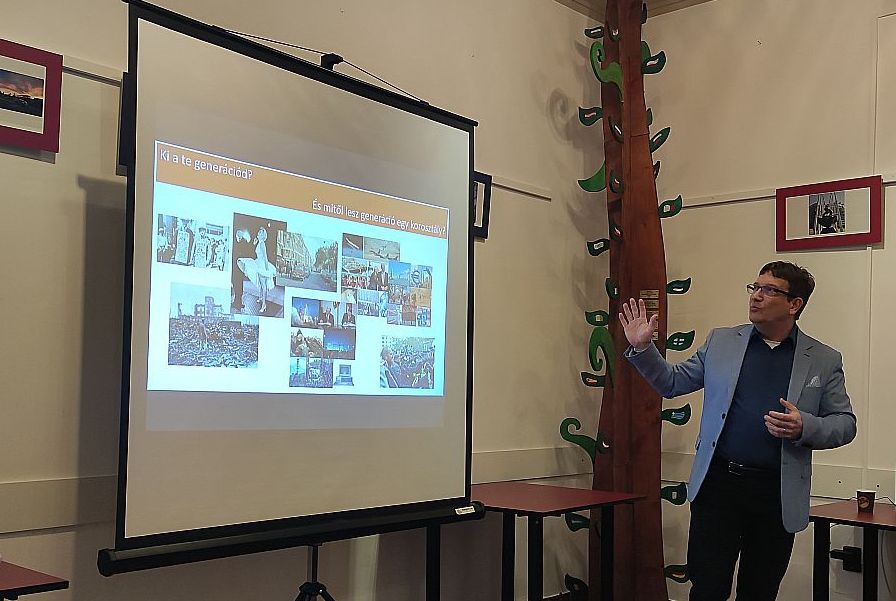 Ukrajna - Hősök? Művészek? Próféták? Nomádok?