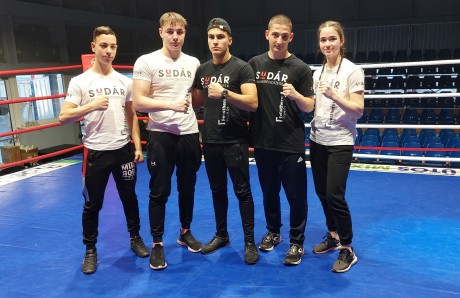 Ökölvívás - jól és eredményesen küzdöttek a Fehérvár Küzdősport SE bunyósai