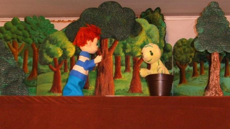 Bábszínház - „Dani barátokat keres” vasárnap Székesfehérváron