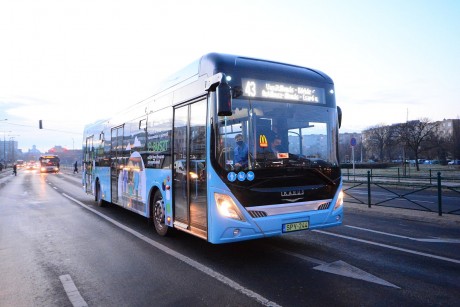 Győztest hirdetett a Volánbusz - Ikarus elektromos buszok állnak forgalomba Fehérváron