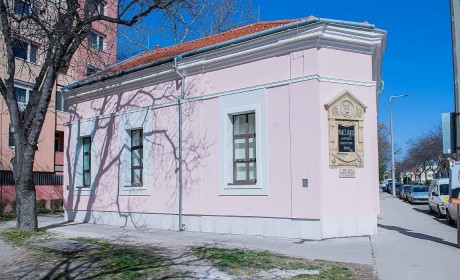 Júliustól veszik birtokba a gyermekek a megújult Mancz János Mini Bölcsődét