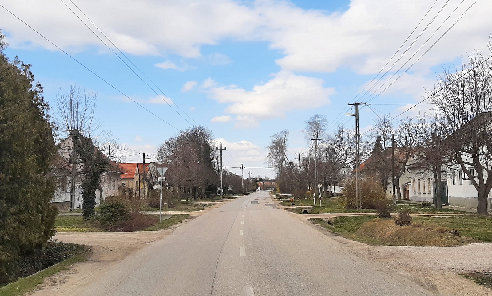 Újabb szakaszokkal folytatódik a kerékpárút-hálózat fejlesztése Székesfehérváron