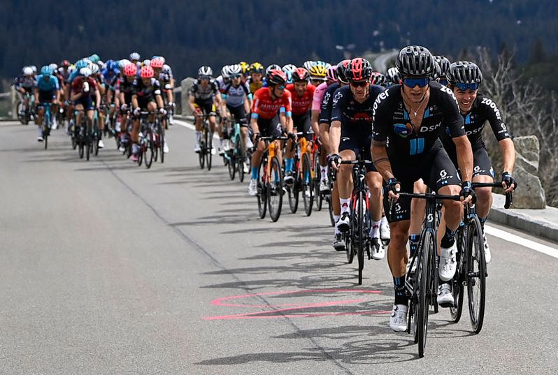 Giro d'Italia - várják az önkénteseket és a legkedvesebb bringás élményeket rajzon