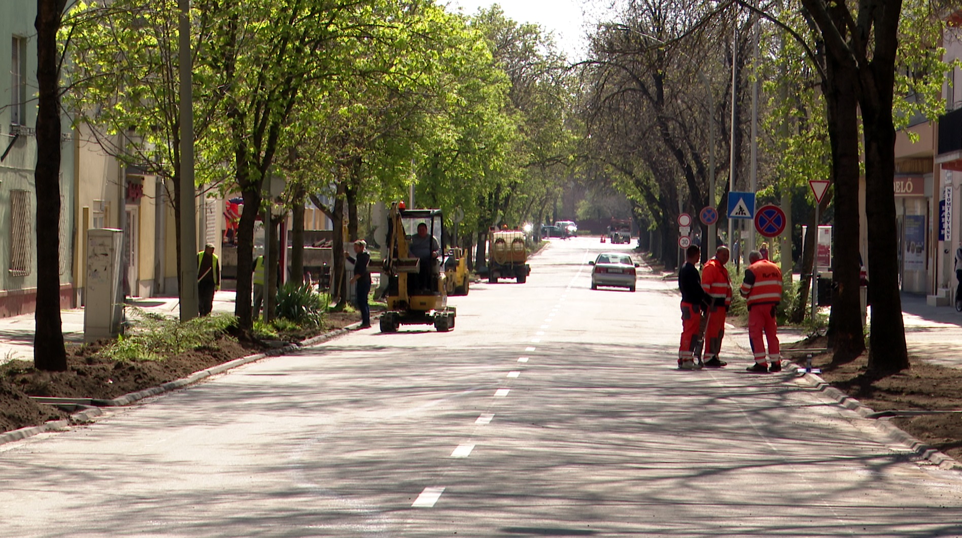 Csütörtökön a délutáni óráktól a Prohászka Ottokár utcát is megnyitják a forgalom előtt