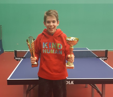 Asztalitenisz - az országos utánpótlás bajnokságon szerepeltek a Honvéd Szondis fiatalok