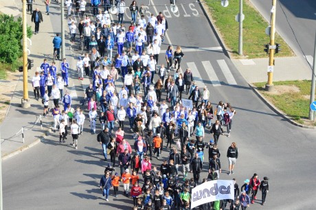 Forgalomkorlátozások a Sportmajálishoz kapcsolódóan - a felvonulás útvonalán részleges, a Csíkvári úton teljes lezárás várható