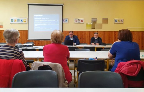 Lakossági fórumon tájékoztatták a Tóvárosban élőket az autóbusz-hálózat bővítéséről