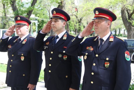 Szent Flórián napja - tűzoltónapi megemlékezés, elismerések