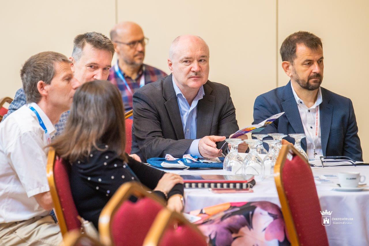 Székesfehérváron ülésezik a hazai gasztroenterológus szakma – középpontban a vastagbélrák és a gyulladásos bélbetegségek