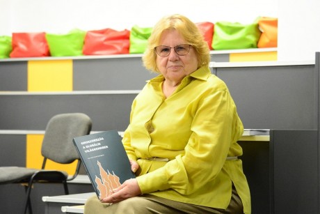 Mi van a Tarsolyban? - Civilizációk vagy világrendek ütközései?