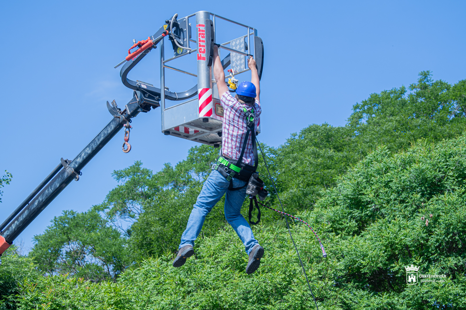 Duális Roadshow 2.0 a Széchenyiben - a Telekom informatikai eszközöket adományozott az intézménynek