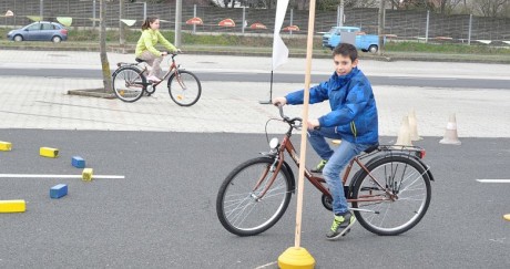 Kerékpáros ügyességi és KRESZ verseny szombaton