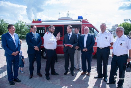 Újabb tűzoltóautót kapott Schwäbisch Gmündből a Fehérvári Tűzoltó Egyesület