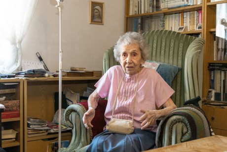 Századik születésnapján köszöntötték Kálmán Piroskát, a város egyik első idegenvezetőjét