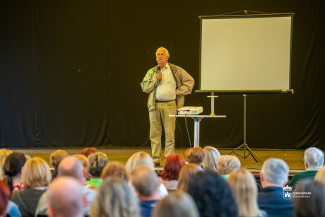 Egy pillantás, amely 17 évig tartott - podcast Döbrentei Gyulával