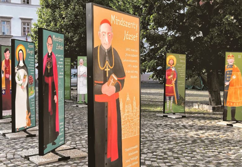 Szabadtéri kiállítás a magyar szentekről, boldogokról és tiszteletreméltókról