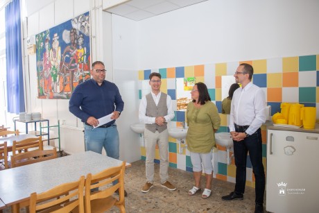 Négy székesfehérvári általános iskolában már megújultak a vizesblokkok