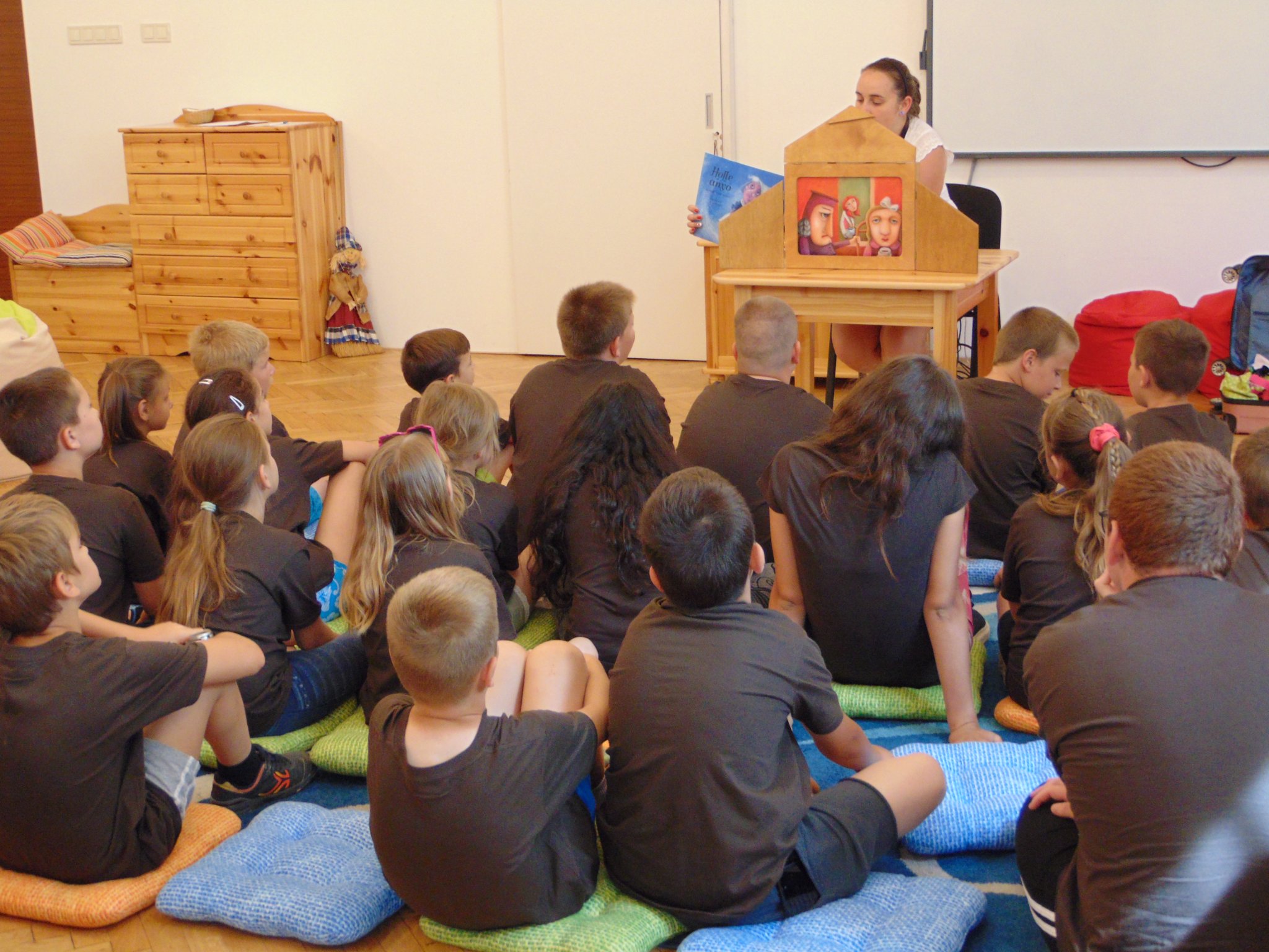 Papírszínházi meseórát tartanak a Gárdonyi Géza Művelődési Házban