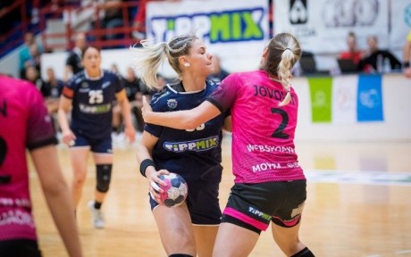 Hétméteresekkel maradt alul az Alba FKC a békéscsabai felkészülési tornán