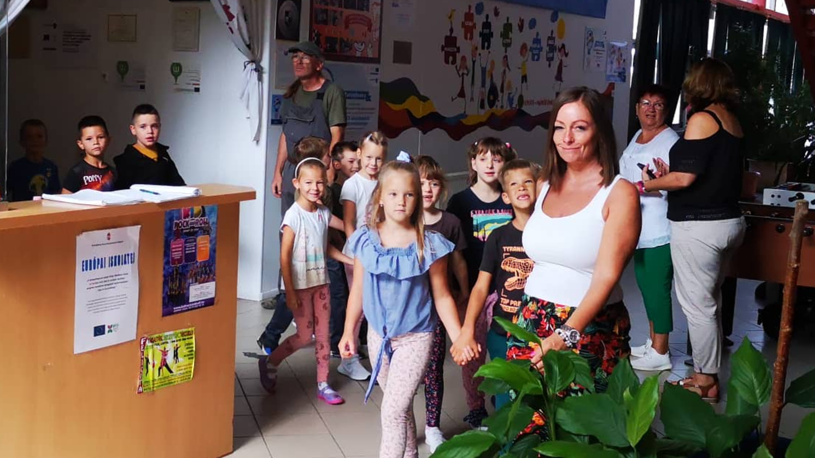 Megszólaltak a szirénák és tűzriadó volt az oktatási intézményekben