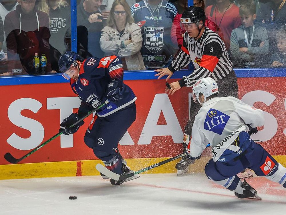 A Hydro Fehérvár AV19 csapat négygólos vereséget szenvedett Zürichben
